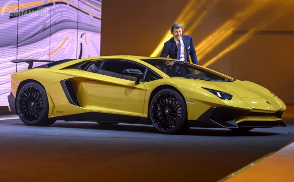 Mengapa Ground Clearance Mobil Sport Rendah?