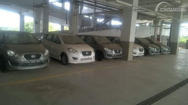 Mengincar Mobil New Old Stock (NOS)? Waspadai Hal Ini...