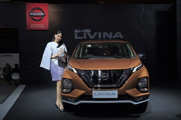All New Nissan Livina Terima Penghargaan Visitor Choice Selama Telkomsel IIMS 2019