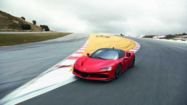 Review Ferrari SF90 Stradale 2019