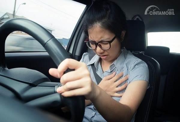 Waspada Bahaya Freon AC Mobil Bocor, Bisa Bikin Jantung Berhenti Mendadak