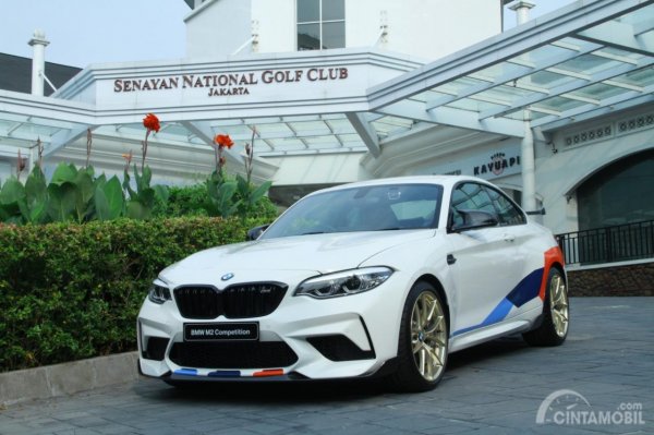 Ingin Modifikasi BMW M2 Competition Pakai Aksesoris Resmi M Performance Parts? Cek Rekomendasi Berikut Ini