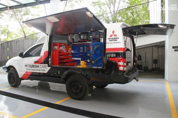Service Mobil Mitsubishi Bisa di Rumah Saja dengan Layanan Ini