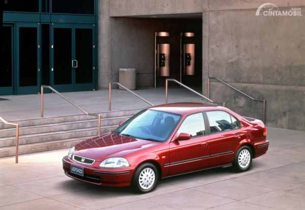 Honda Civic Ferio 1996 berwarna merah