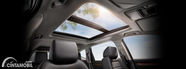 Gambar sunroof di Honda CR-V Facelift 2020