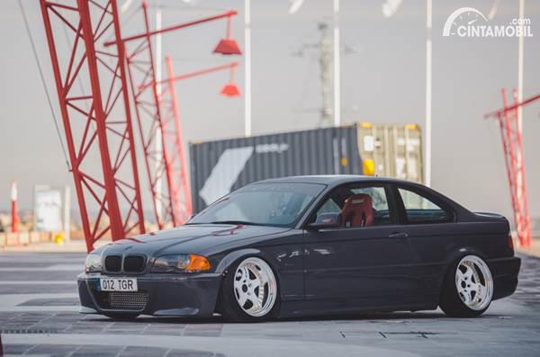 Modifikasi BMW E46 328Ci Coupe, Ceper dan Kencang!