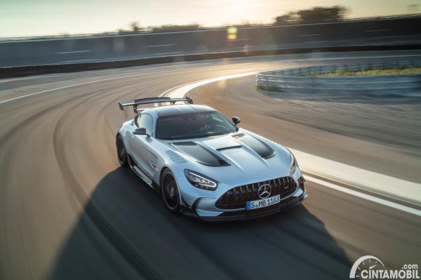 Review Mercedes-AMG GT Black Series 2021: Kembalinya Sisi Liar ...