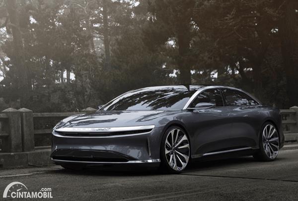 Lucid Air, Mobil Listrik dengan Kemampuan Pengisian Daya Tercepat di Dunia
