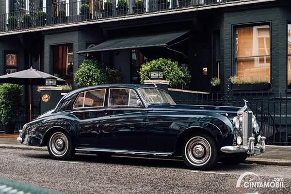 Ini Dia Rolls-Royce Phantom Electric Pertama di Dunia