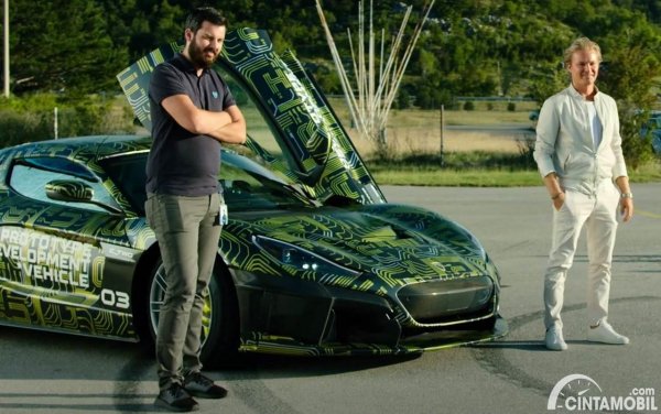 Nico Rosberg Jadi Orang Pertama yang Jajal Rimac Concept Two di Jalan Raya