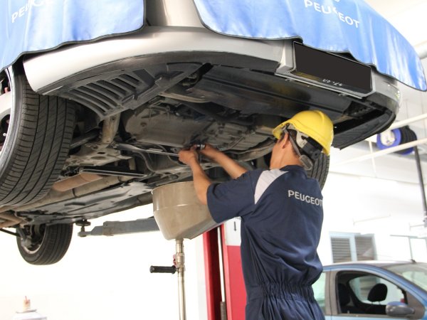 Pentingnya Menggunakan Oli Mobil yang Sesuai dengan Tipe Mesin