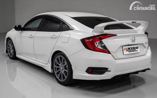 Spoiler dan Velg Terbaru dari Mugen untuk Honda Civic Turbo Sedan