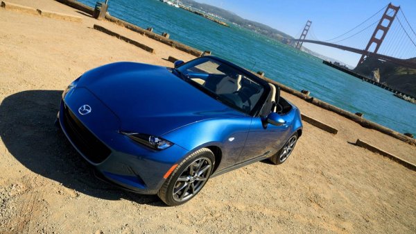 Mazda MX-5 Miata Jadi Mobil Listrik di Tahun 2030