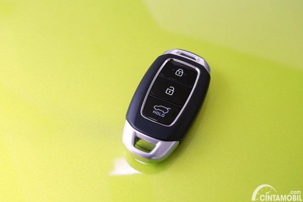 Hati-Hati, Ini Cara Maling Bobol Keyless Entry Mobil Anda!