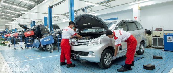 Cek Mobil Rutin, Inilah Daftar Harga & Lokasi Service Toyota Jakarta