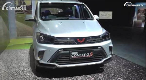 Cari Low MPV dengan Penggerak RWD? Wuling Confero Bisa Jadi Pilihan