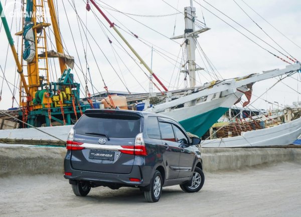 Pecinta Avanza & Confero Wajib Baca! Inilah Kelebihan Kekurangan Mobil RWD