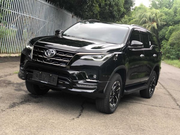 Sewa Fortuner Malang