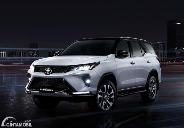 Prediksi Mobil Baru 2022: Didominasi MPV dan SUV