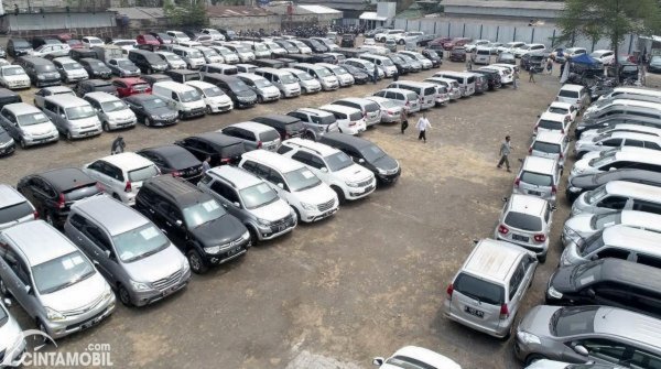 3 Tips Mudah Beli Mobil di Pelelangan