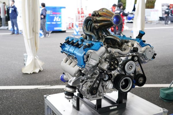 Toyota dan Yamaha Kolaborasi Kembangkan Mesin V8 Bertenaga 'Air'