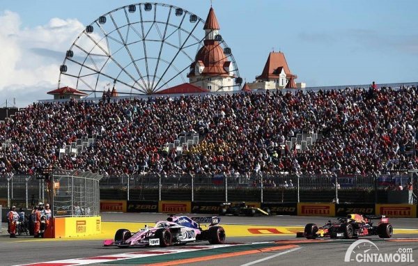 Rusia vs Ukraina Memanas, F1 Sochi Terancam Dibatalkan
