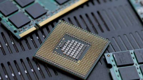 Chip Semikonduktor Bisa Makin Langka karena Invasi Rusia ke Ukraina