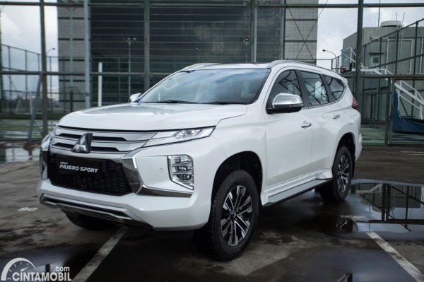 Mitsubishi Pajero Sport Ultimate 4x4: Mobil Tangguh yang Underrated