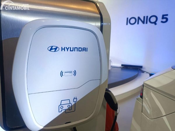 pengisi daya Hyundai Ioniq 5 di Indonesia