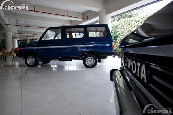 Rekomendasi Mobil Untuk Mudik: Toyota Kijang Super (1986-1996)