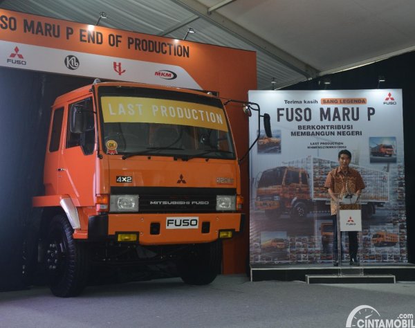 Truk Mitsubishi FUSO Legendaris Ini Stop Produksi