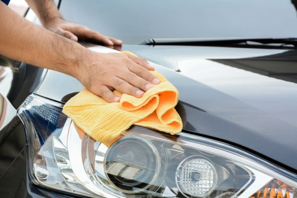 5 Tips Perawatan Mobil Ringan yang Bisa Anda Lakukan untuk Ngabuburit