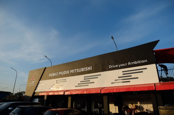 Manjakan Konsumen, Mitsubishi Siapkan 11 Posko Mudik Nyaman & Mewah