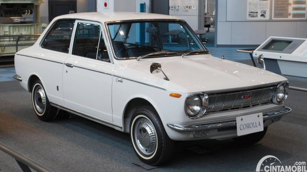 Dari Seri-3 Sampai Corolla, Ini Mobil Terlaris dari Setiap Merek Mobil di Dunia