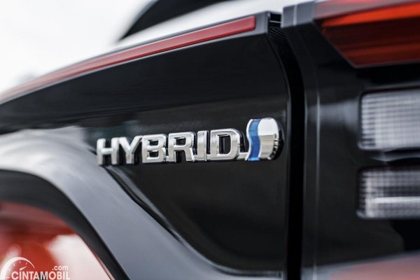 Toyota Fortuner Bakal Punya Mesin Diesel Hybrid, Rilis Tahun Depan