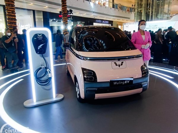 Daya Jangkau 300 Kilometer, Harga Wuling EV Mulai dari Rp 275 Juta?