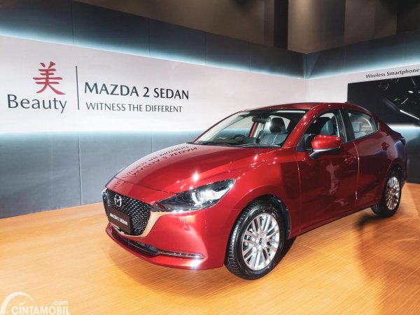 Mazda 2 Sedan Semakin Elegan dan Memikat, Siap Tenggak Pertalite!
