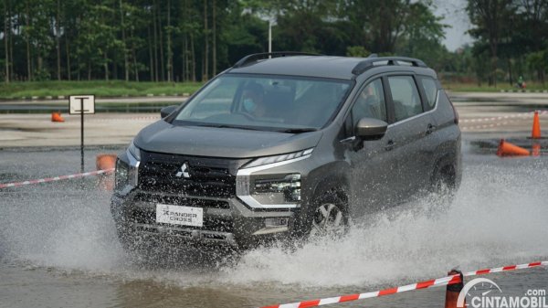First Drive New Mitsubishi XPANDER CROSS 2022: Mantab, Begini Seharusnya LSUV!
