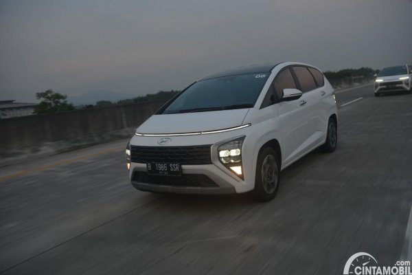 Ini Rahasia Konsumsi BBM Hyundai STARGAZER Irit Di Tol