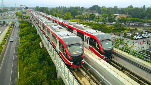 Kemenhub Bahas Perkembangan Proyek LRT, MRT, dan Stasiun Tanah Abang