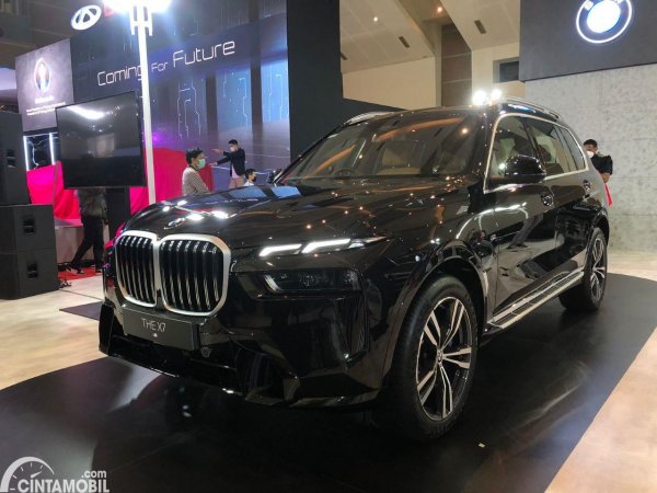 IIMS 2023: Promo Menarik untuk BMW X7 xDrive40i M Sport yang Dibanderol Rp 2,7 Miliar