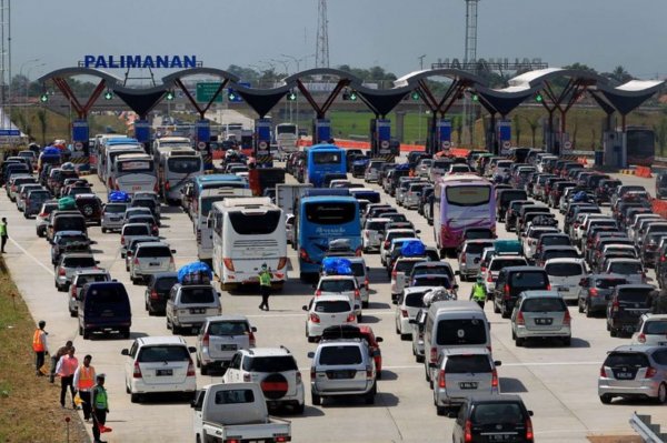 Sebelum Mudik, Cek Dulu Tarif Tol Jakarta-Surabaya Terbaru