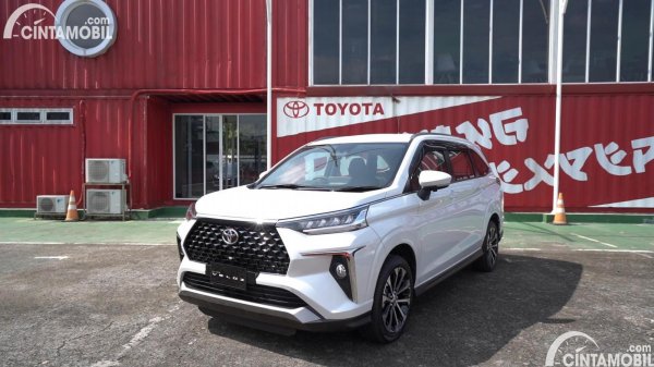Toyota Veloz Hybrid Mendekati Indonesia, Simak Tanda-Tandanya