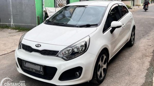 5 Keuntungan Beli Kia Rio 2014, Kini Harganya di Bawah Rp100 Juta