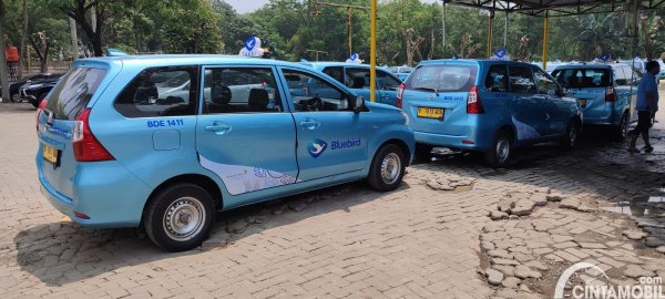 Dijamin Kualitasnya, Berikut Daftar Harga Mobil Eks Taksi Bluebird