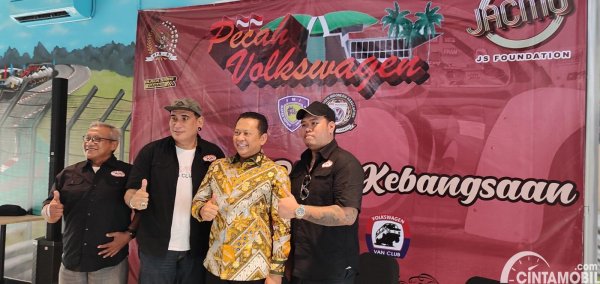 Pecah VW: Mobil Rakyat Di Rumah Rakyat